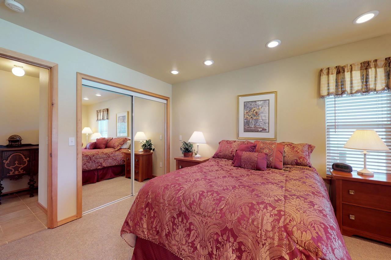 Holiday home Coast Haven Port Orford